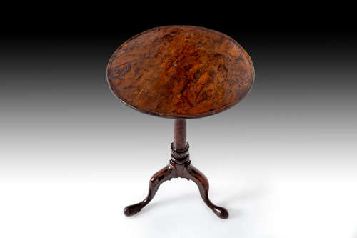 A rare Georgian single plank yew wood wine table